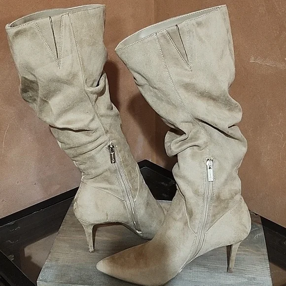 Jessica Simpson Boots - Picture 3 of 5